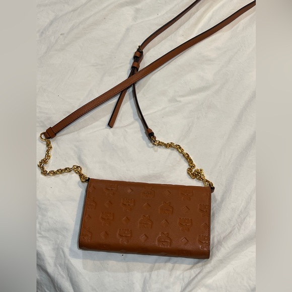 Mcm Aren wallet crossbody monogram embossed bag - Picture 3 of 3